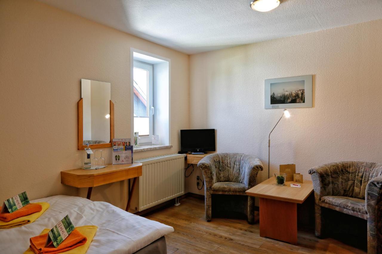 Konsum Gaestehaus Quisisana - Hotel Oberhof (Thuringia)